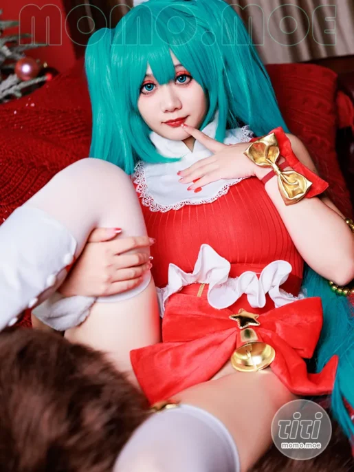 阿雪雪 – NO.033 初音圣诞 [62P3V-2.79GB]