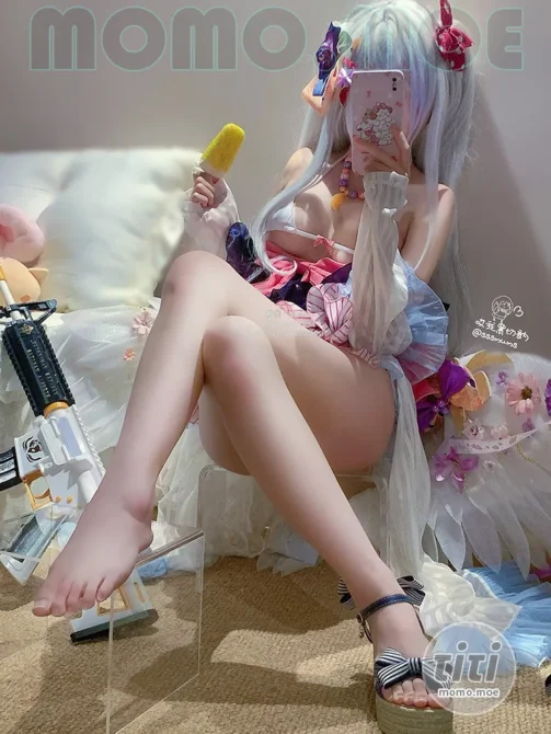 曲奇软fufu – NO.014 水梓 [26P+4V-251MB]