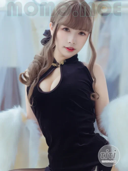Neko-薇薇 – NO.18 改良黑旗袍 [35P-225.9M]