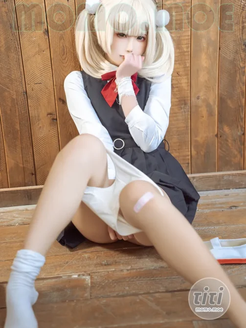 Quan冉有点饿 – NO.045 Ui Shigure [59P-110MB]